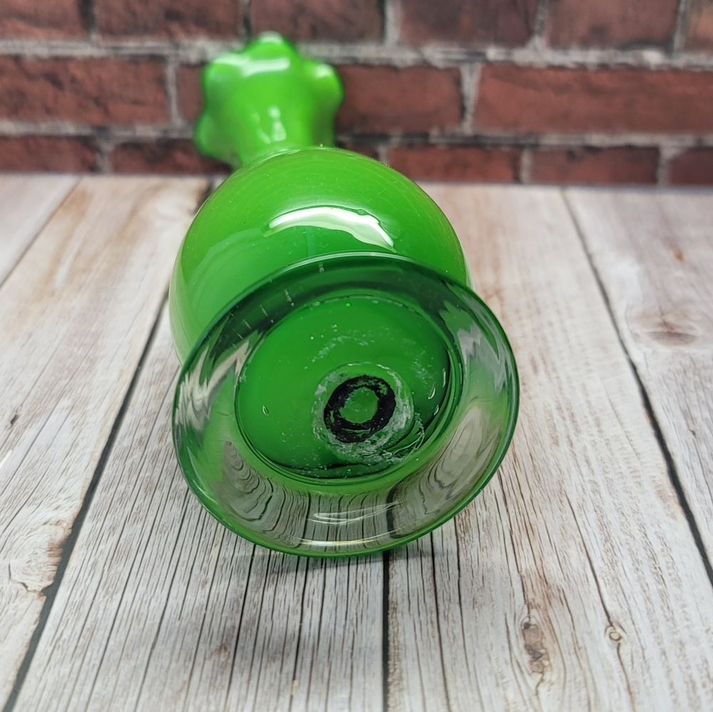 Elegant Vintage Handblown Green White Cased Glass Pedestal Vase - Picture 4 of 7